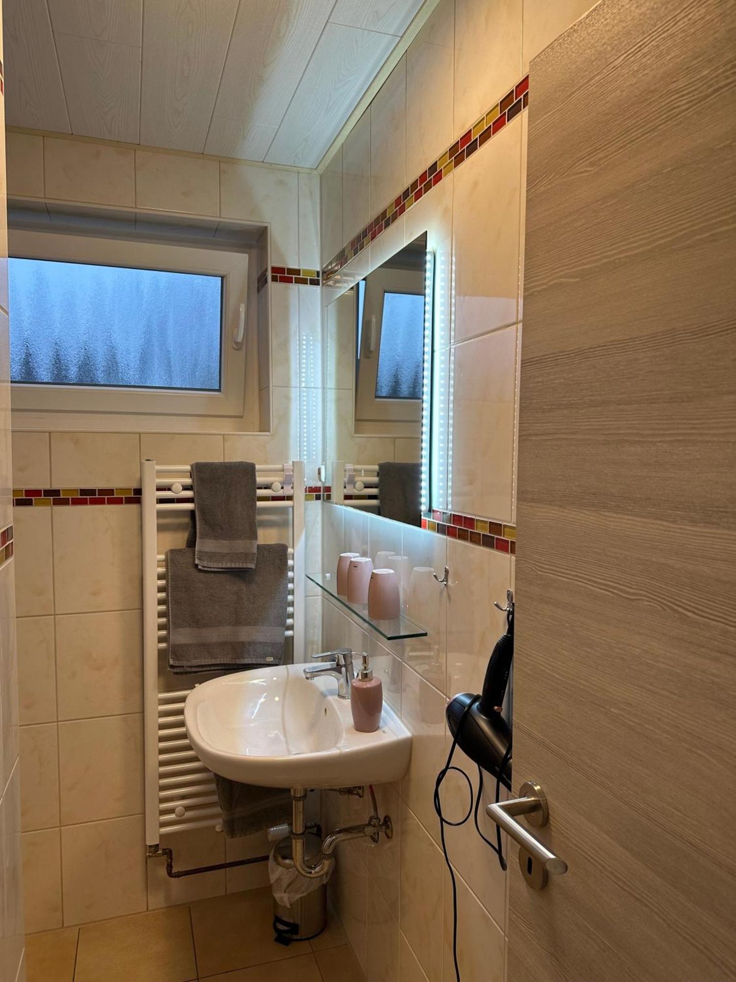 Ferienwohnung Haus Boje "Knurrhahn" نايهالينجازييل المظهر الخارجي الصورة