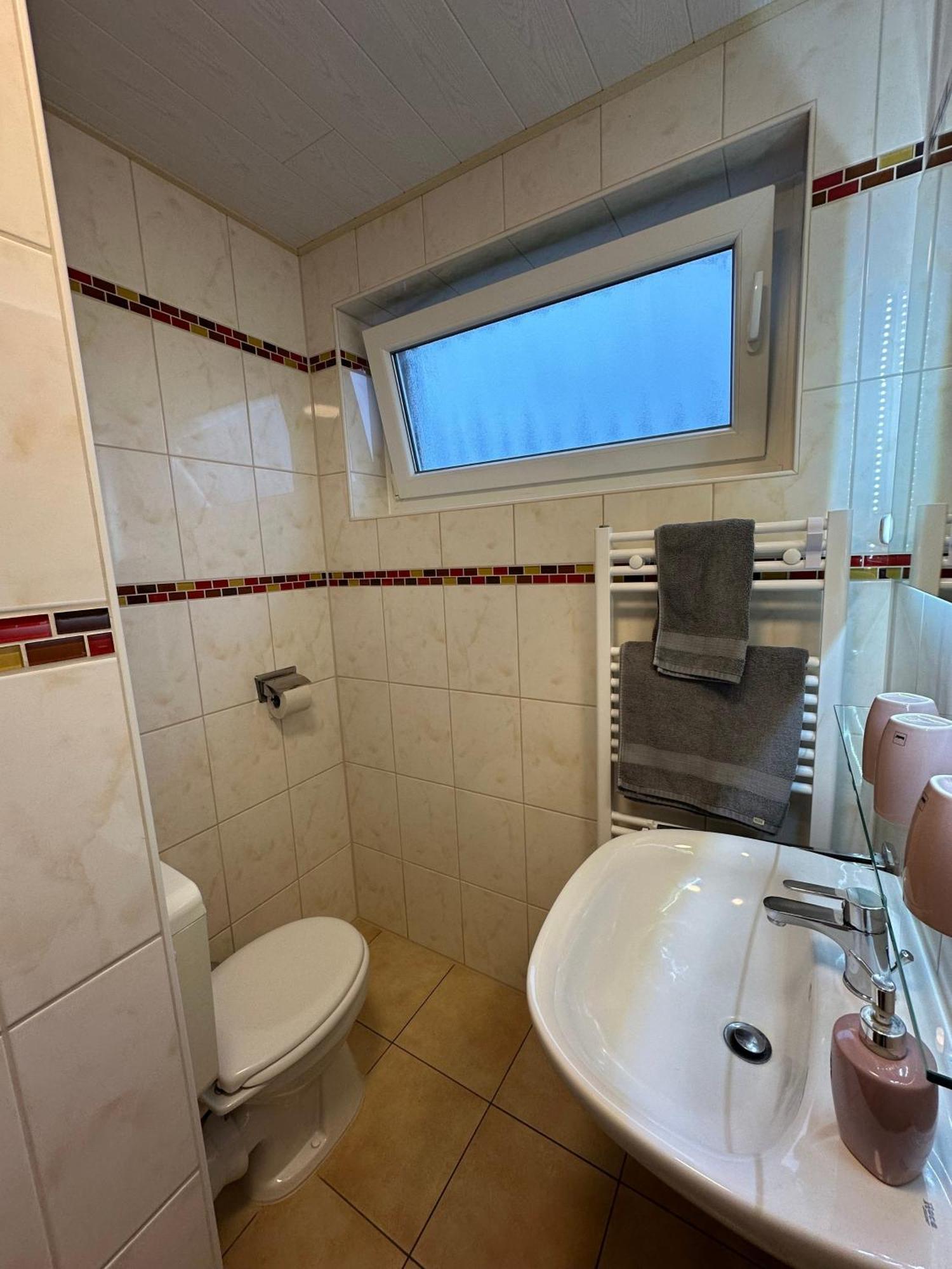 Ferienwohnung Haus Boje "Knurrhahn" نايهالينجازييل المظهر الخارجي الصورة