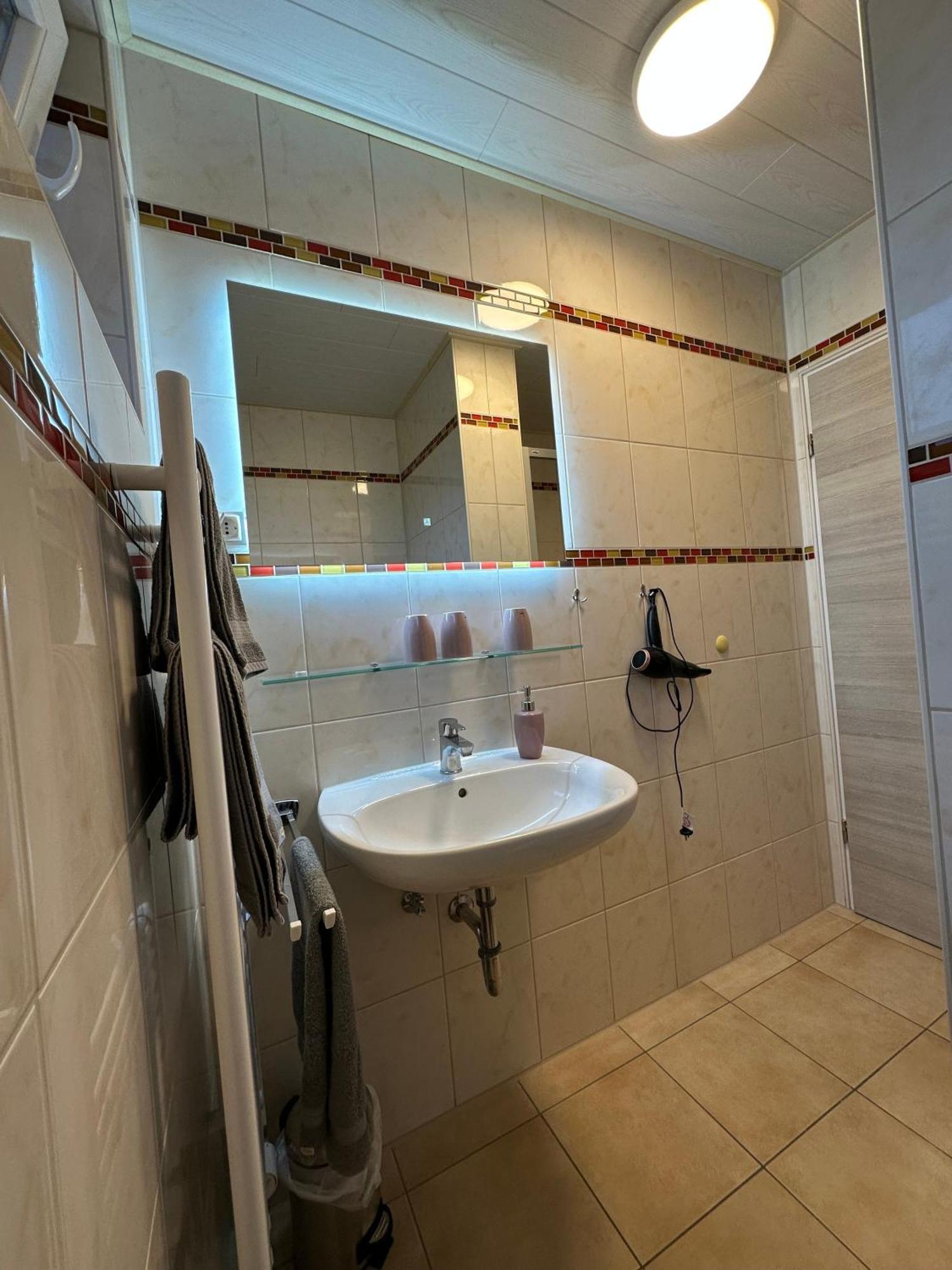 Ferienwohnung Haus Boje "Knurrhahn" نايهالينجازييل المظهر الخارجي الصورة